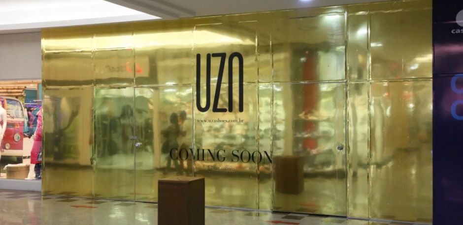 Loja store uza shoes